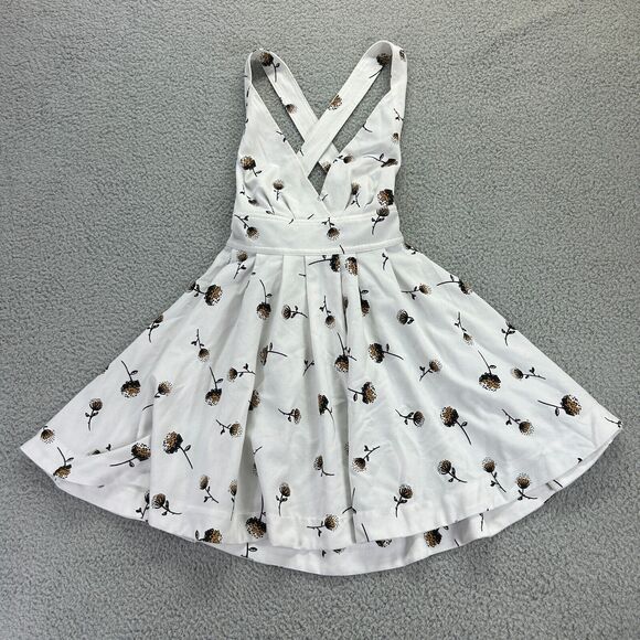 Free People Dresses & Skirts - Free People White Floral Print V Neck Skater Style Dress Size 0
